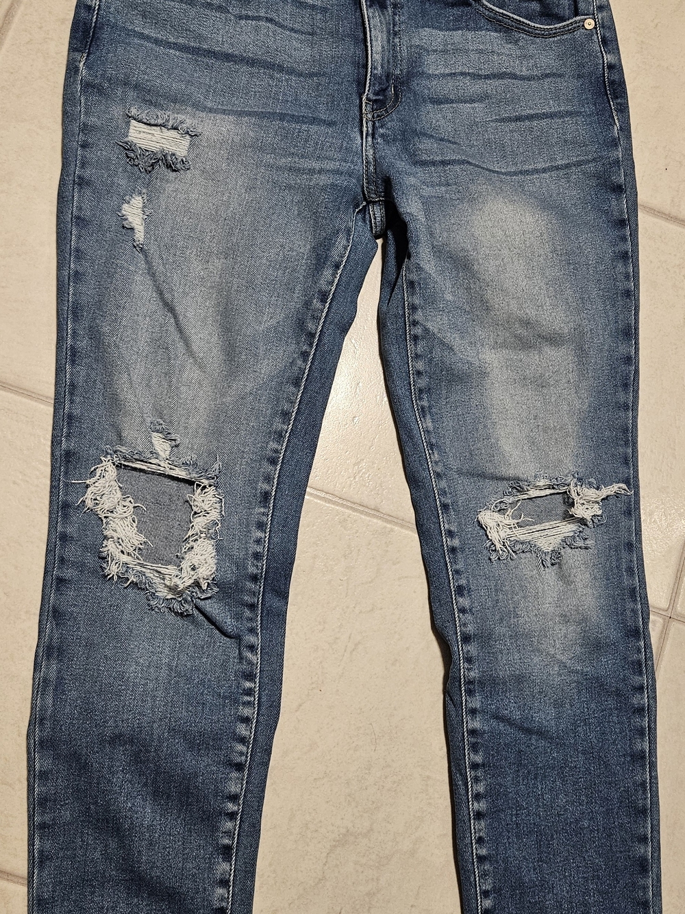 KanCan Distressed Medium Blue Skinny Jeans